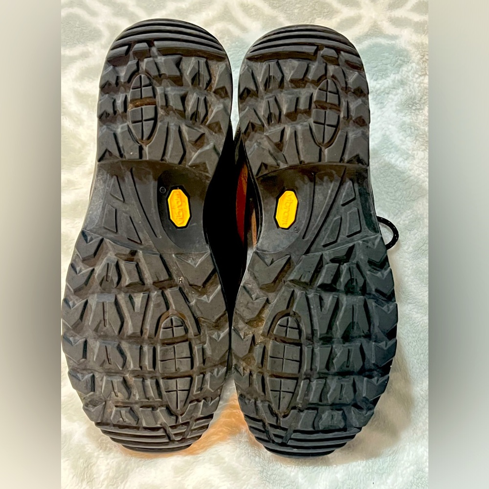 Lowa Renagade GTX boots- mono wrap with vibram bottoms.